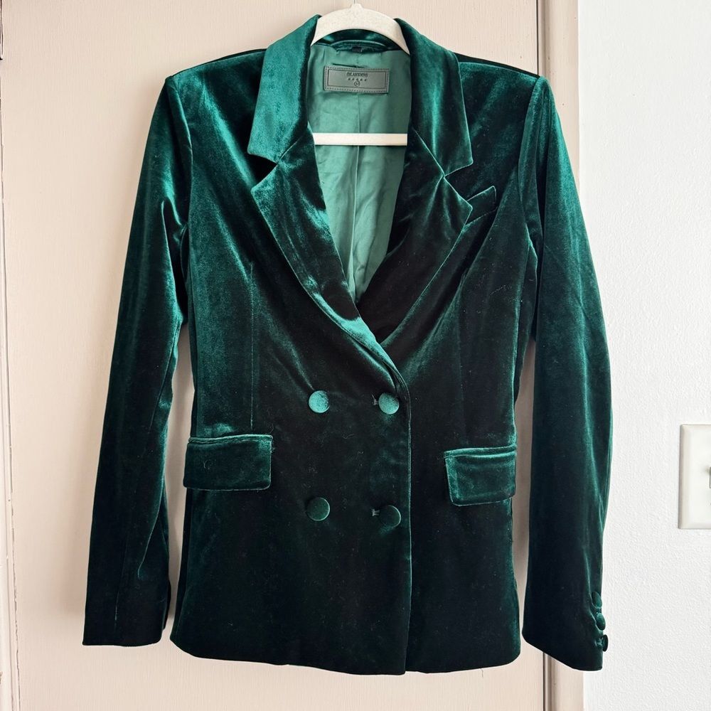 Blank NYC Street Smart Emerald Green Velvet Blazer Jacket - Picture 2 of 5